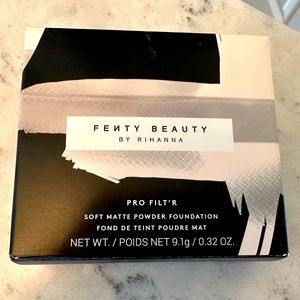 Fenty Beauty Pro Filt’r Powder Foundation - Shade 235